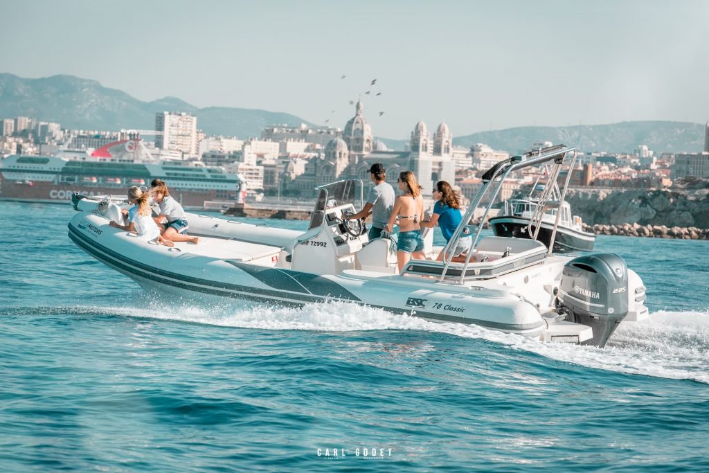 louer-un-bateau-moteur-marseille
