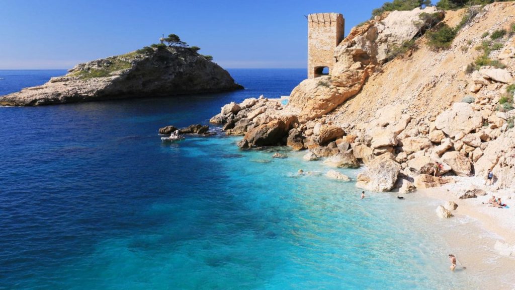les-plus-belles-calanques-marseille